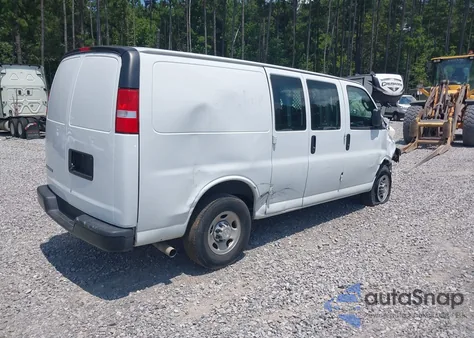 2023 Chevrolet Express Cargo Rwd 2500 Regular Wheelbase Wt z USA, uszkodzony, nr VIN 1GCWGAFP0P1259463